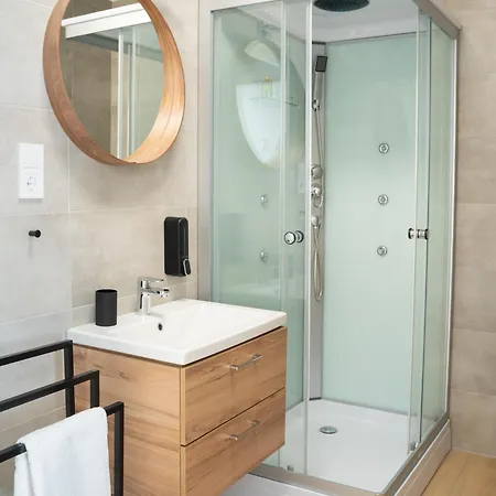 Appartement Remz & Wellness Dorog